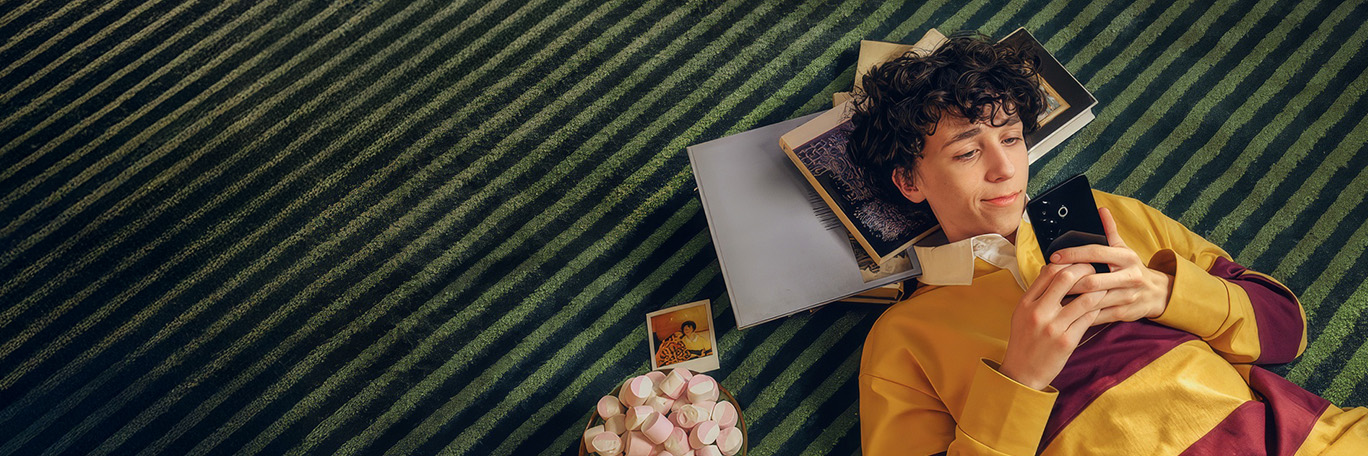 18 év alattiak bankfiókban nyithatnak Raiffeisen Yelloo diákszámlát